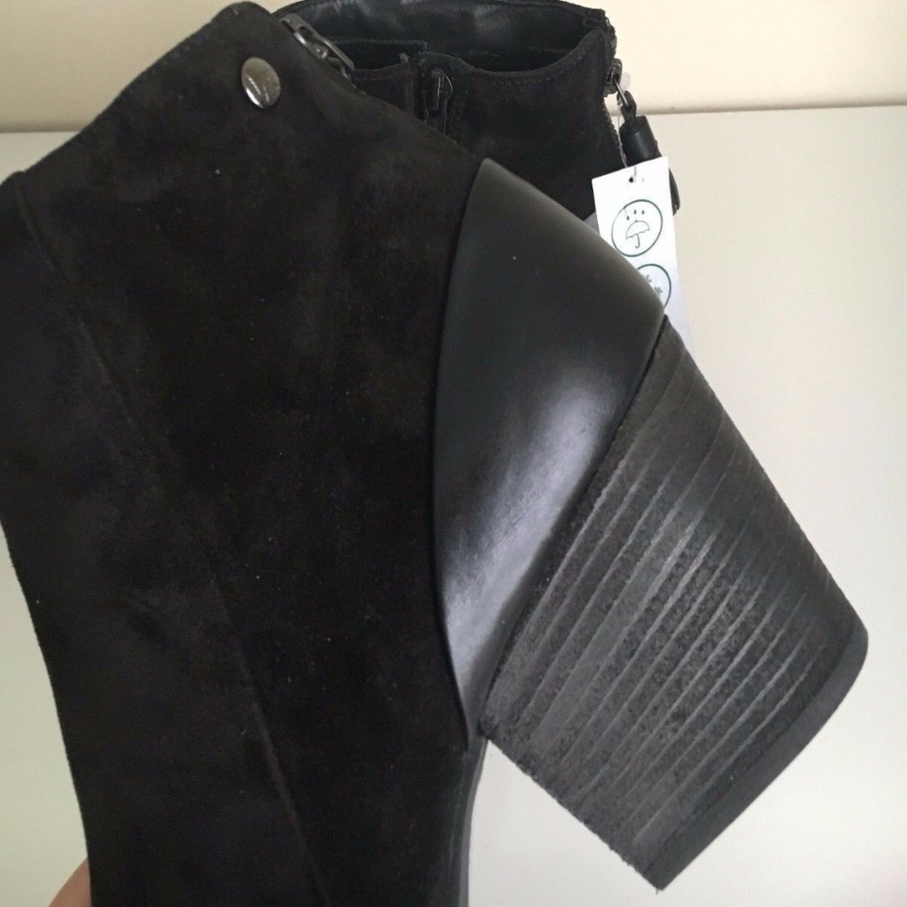 NEW Paul Green "Jada" Sz 10 US Ankle Boots Suede